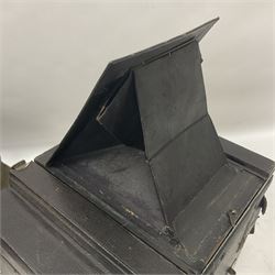 Early 20th century Adams and Co 'Videx' folding plate camera, in original leather carrying case, with various quarter plates