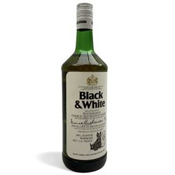 Black & White Buchanans Choice blended Scotch whisky, , 1 Litre 86.8%