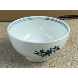 18th century blue and white porcelain teabowl, with paper label beneath inscribed 'Lowestoft', H5cm D9cm