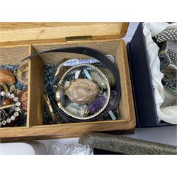 Silver brooch and a collection of costume jewellery, together with ceramic trinket box, foldable photograph frame and other collectables