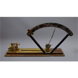  Brass cotton mill yarn tester, adjustable bed with alloy scale on mahogany base, L68cm, H38cm  
