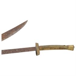 Pair of niuweidao fighting swords, curved single edge blade, with brass pommel, L94cm