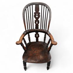 Victorian elm and beech Yorkshire Windsor armchair, double hoop and stick back with shaped and pierced splat, dished seat on turned supports united by double H-stretchers 