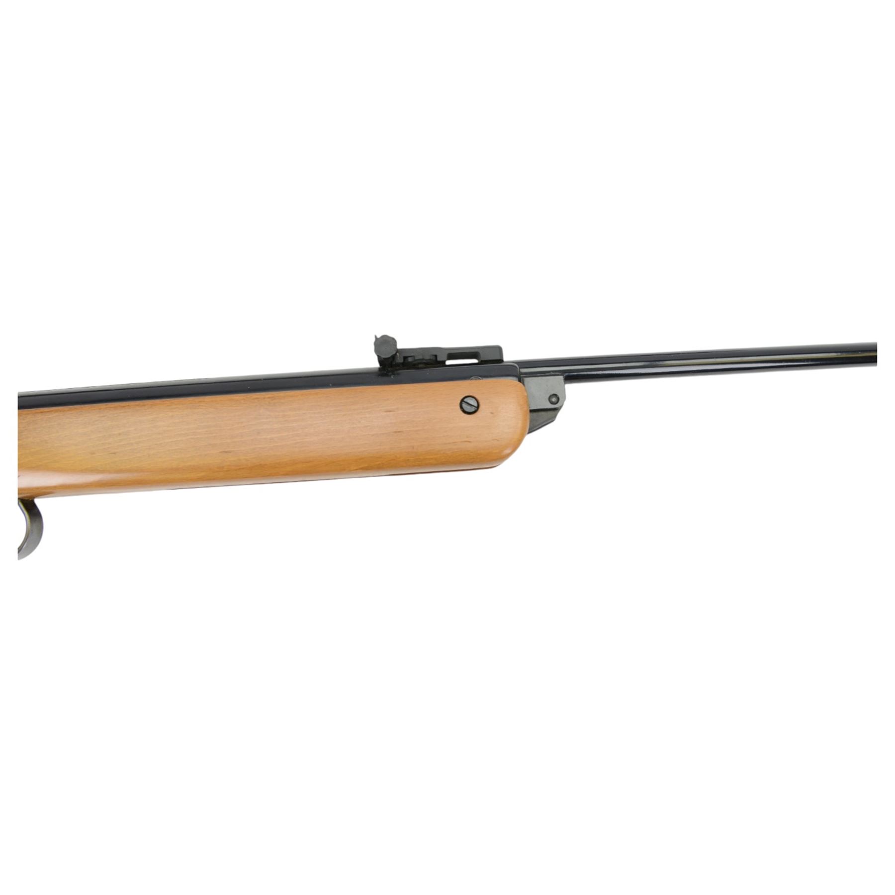 BSA Meteor Super Mark 4 .177 air rifle No.MG7328, break barrel action with adjustable sight, overall 105cm, with gun sleeve 