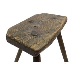 19th century elm cutler's stool, shaped seat on three rib turned supports