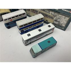 Corgi - twenty-three modern die-cast models of buses and coaches to include 35301, 35303, 35305 and 91916; mostly loose but nine boxed 