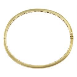 9ct gold hinged bangle, hallmarked