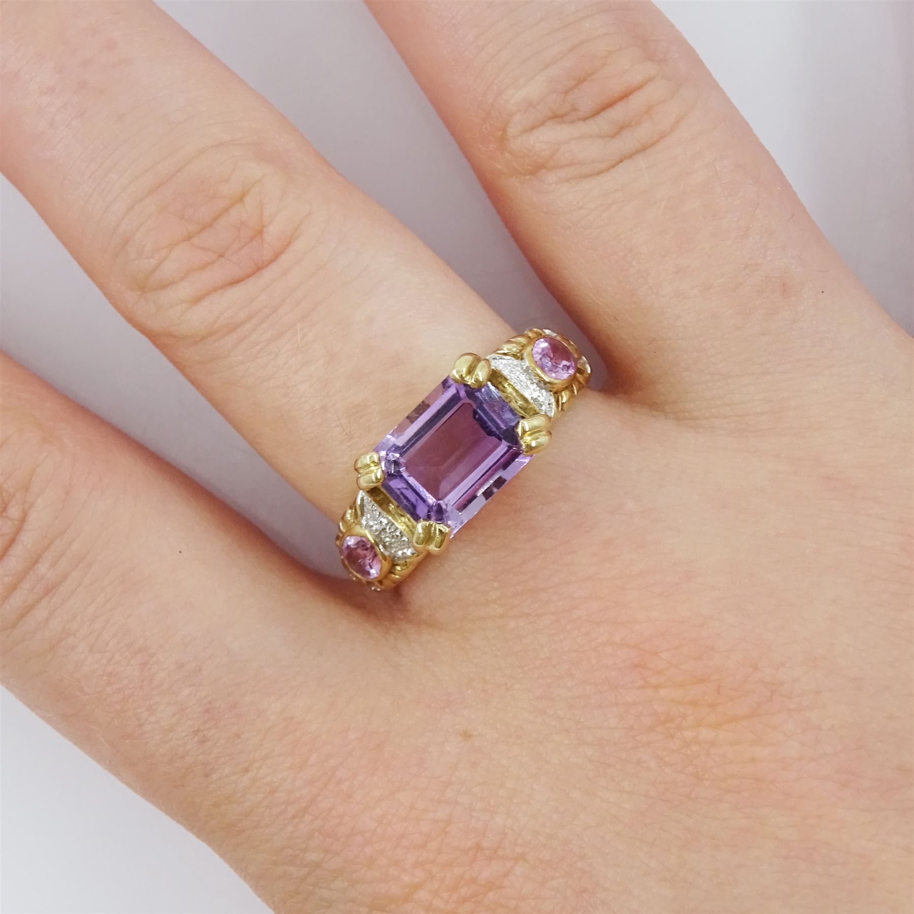 9ct gold amethyst and diamond ring, hallmarked