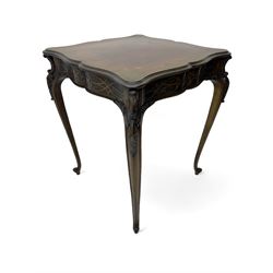 Early 20th century mahogany centre table, shaped moulded top over shaped frieze rails decorated with blind fretwork, on C-scroll and acanthus leaf carved cabriole supports with scrolled terminals 