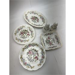 Royal Staffordshire Mandarin pattern tea and dinner wares, including six dinner plates, six side plates, serven twin handled bowls, covered dish etc 