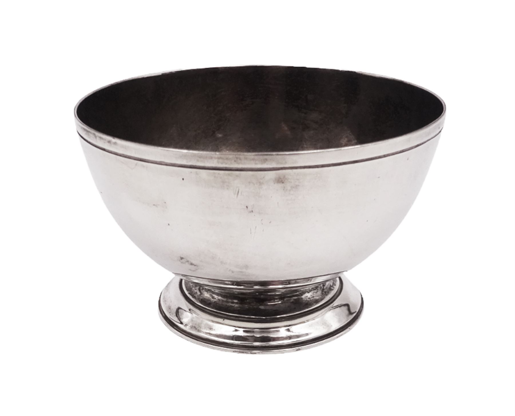 Mid 20th century silver sugar bowl, of circular form, upon a domed circular foot, hallmarked J B Chatterley & Sons Ltd, Birmingham 1966, H5cm