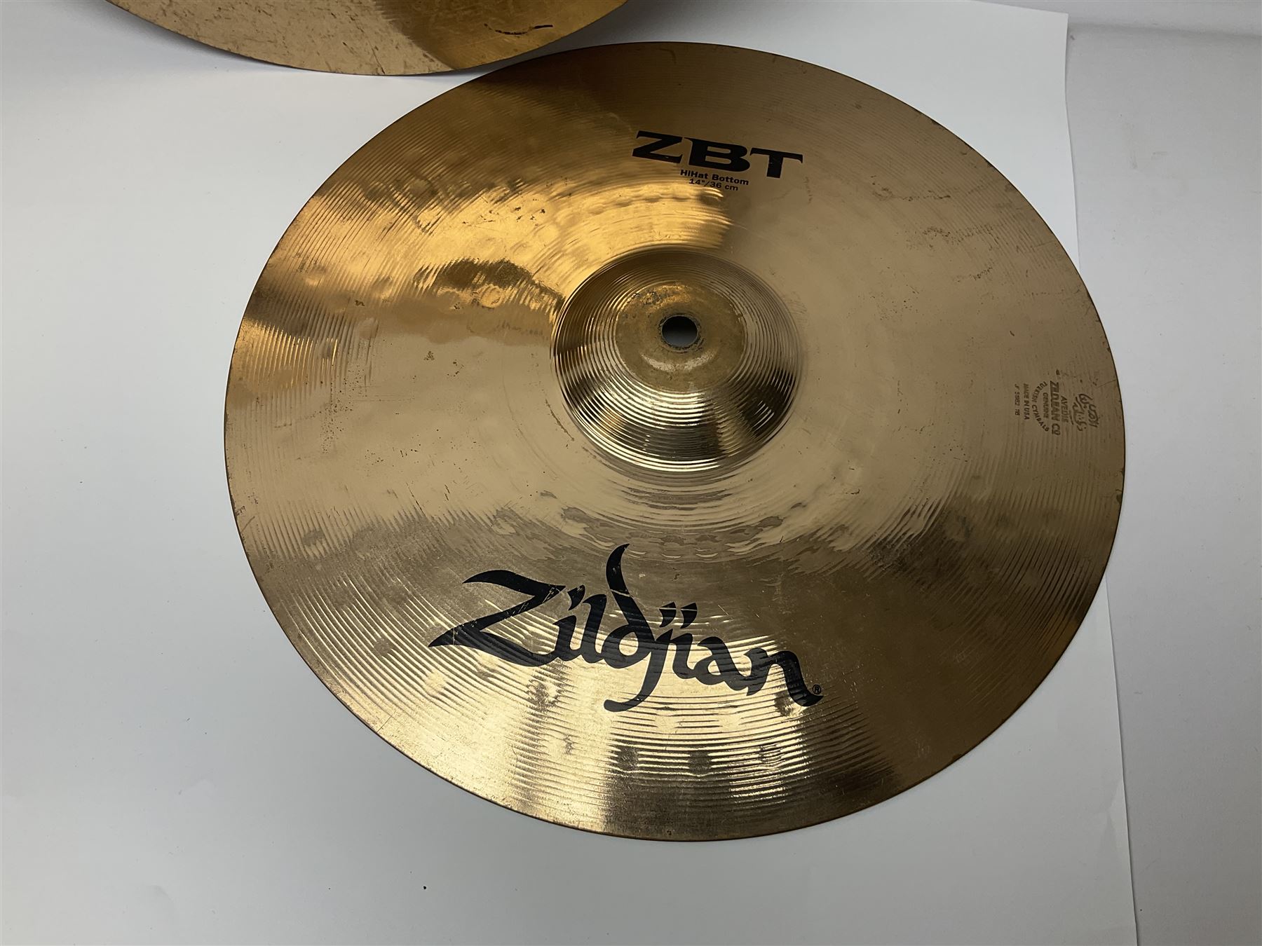 Five Zildjian cymbals - ZBT Ride D51cm (20