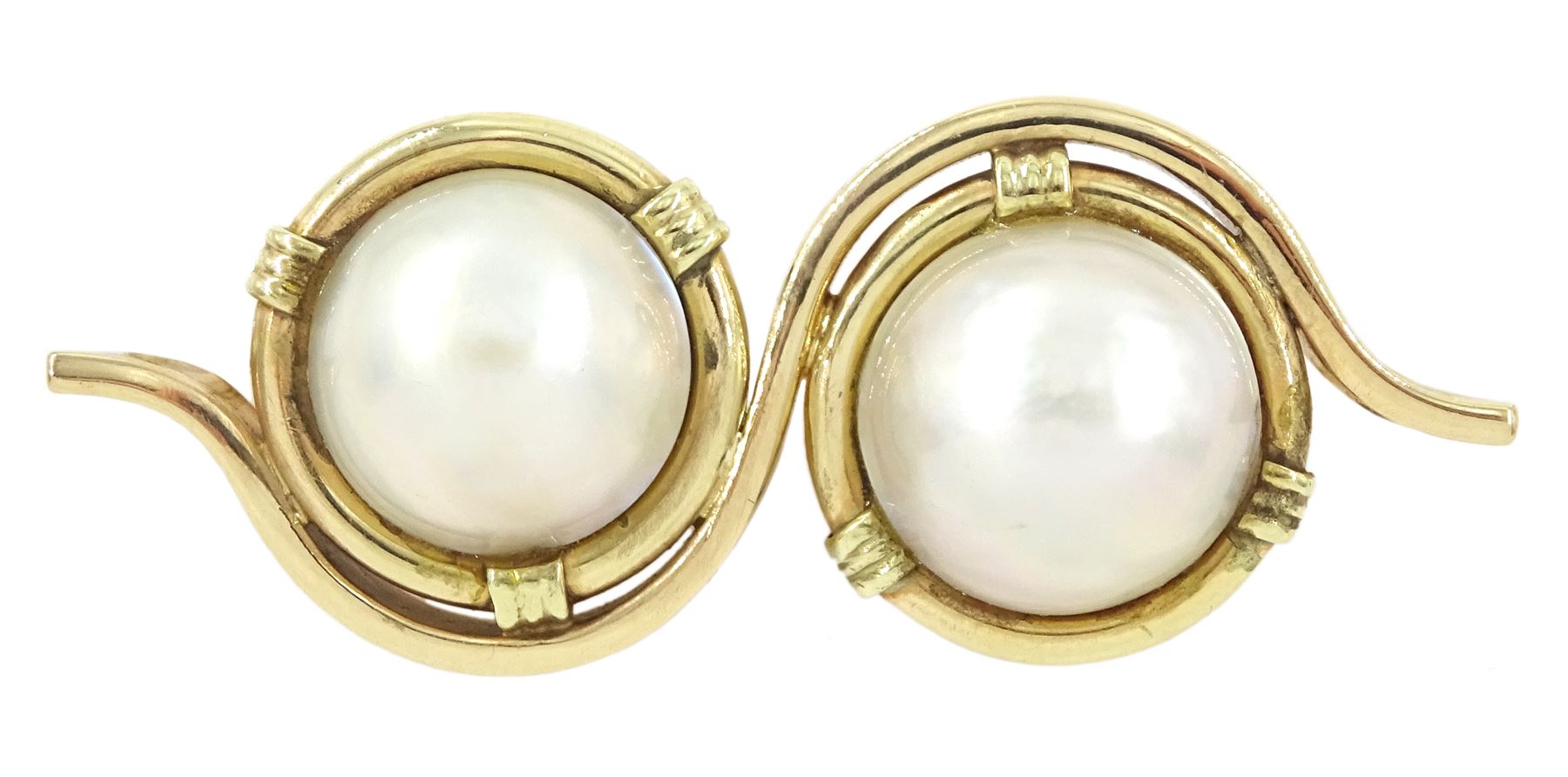 9ct gold two stone mabe pearl brooch