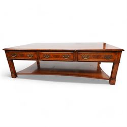 Siesta - Georgian design figured walnut coffee table, rectangular top with moulded edge, fitted with three cock-beaded and crossbanded drawers to each side, on square moulded supports united by a concave under-tier