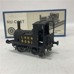 Nu-Cast ‘00’ gauge - two kit built steam locomotives comprising NER/ LNER/BR Class Y8 0-4-0T no.8091 in LNER black; LNER Class Y5 (GER 209)/Nielson 12” Mineral 0-4-0 “Coffeepot” Saddle Tank in LNER black; both with original boxes (2) 