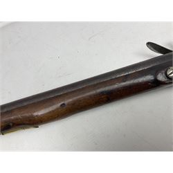 Early 19th century Brown Bess .75cal. flintlock musket, the 96.5cm(38