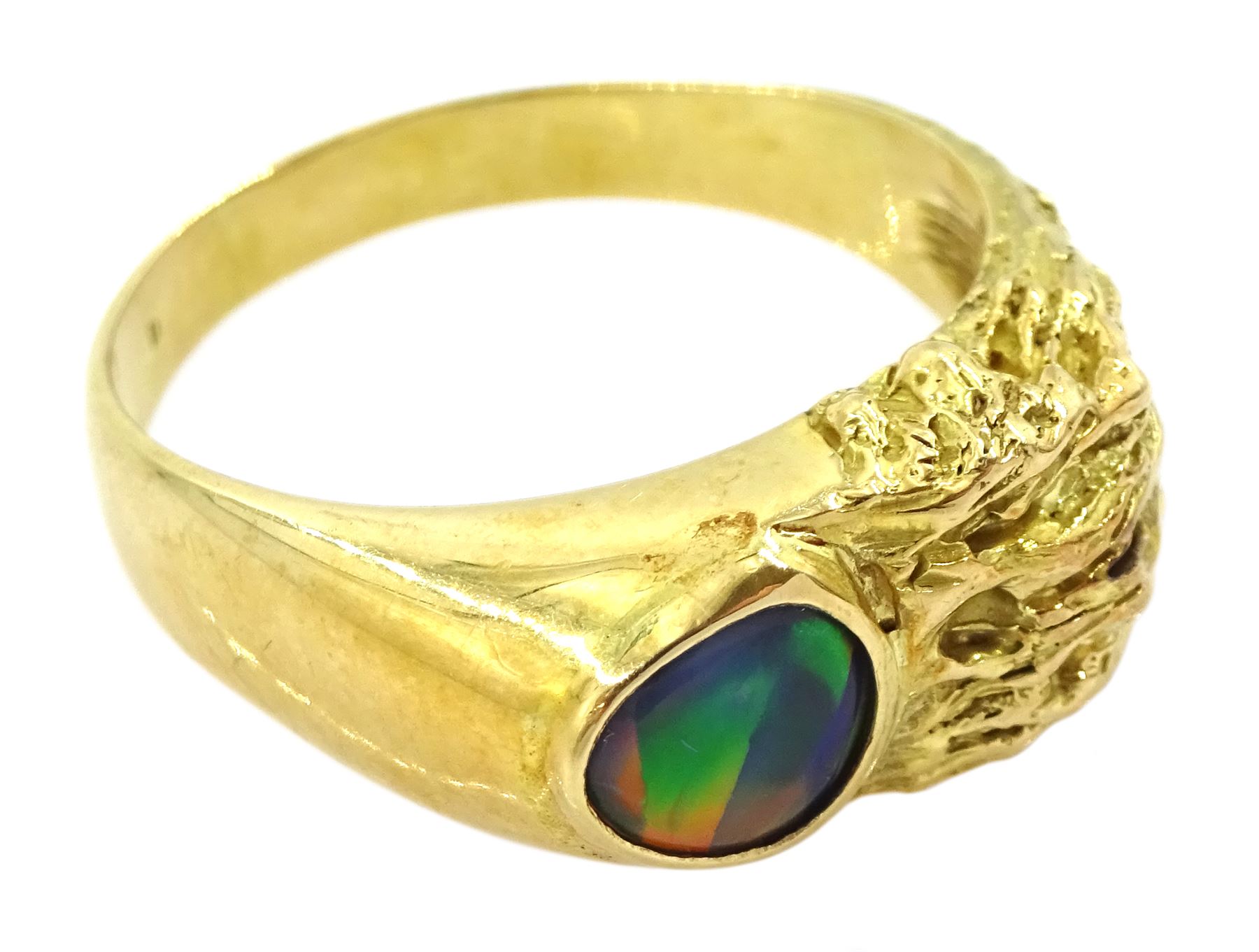 18ct gold single stone black opal textured design ring