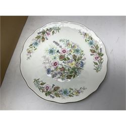 Modern Meissen leaf dish, Country Artists figure, trinket boxes including Jasperware example and a collection of other ceramics and collectables