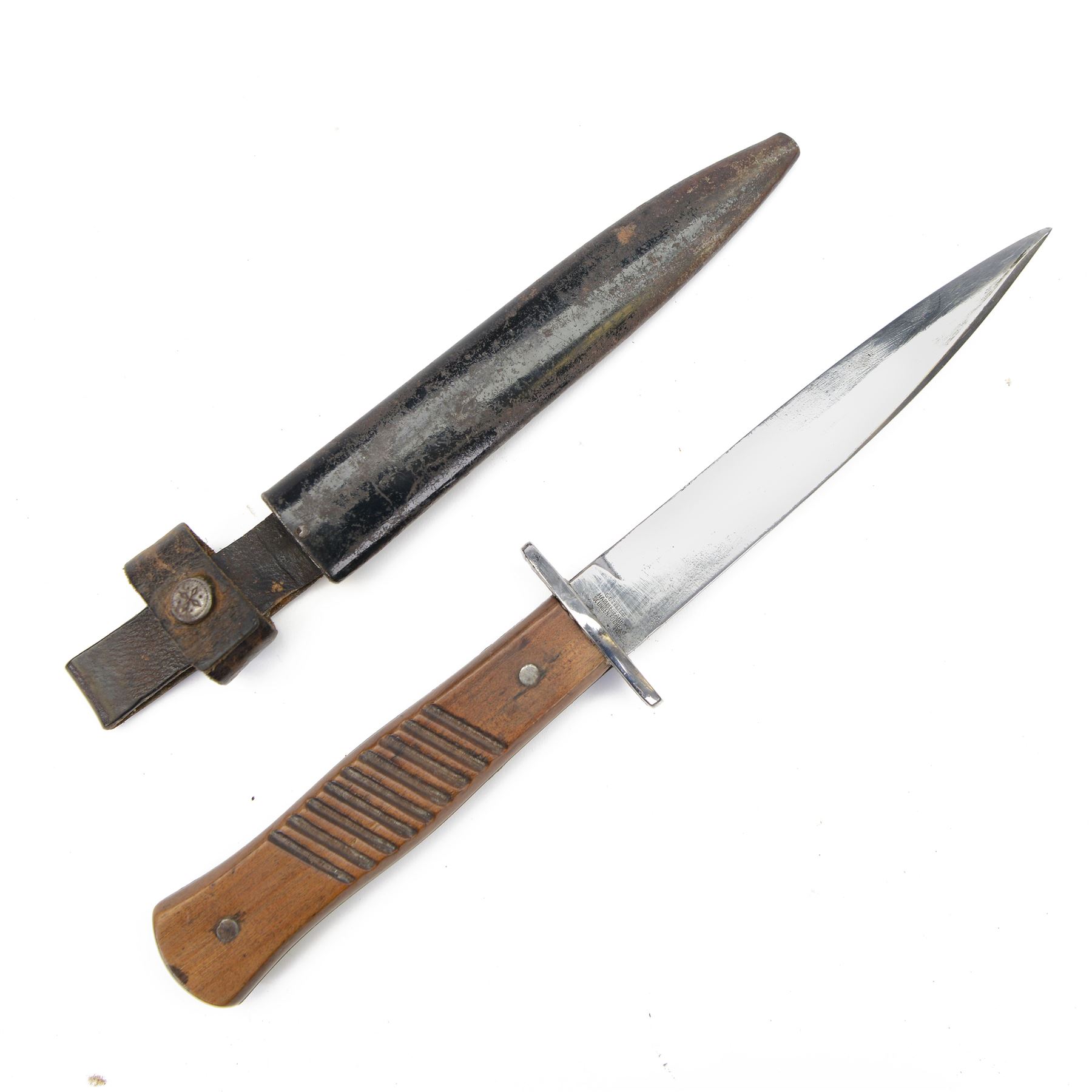  WWI Imperial German Army fighting knife with steel scabbard, blade L15cm