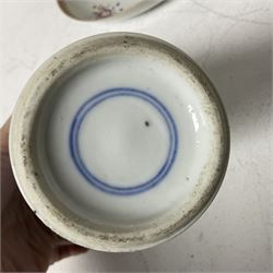 Collection of 19th century and later Chinese ceramics, to include Chinese export porcelain mug, with polychrome floral decoration, blue and white vase, of squat baluster form with cover, etc