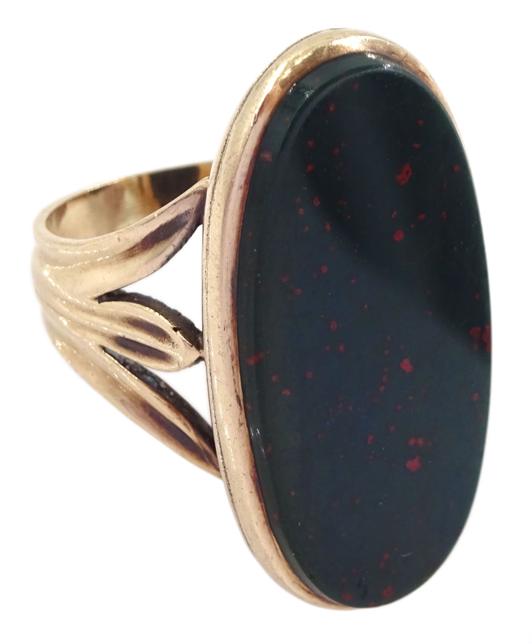 9ct rose gold large oval bloodstone ring, London 1975