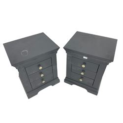 Cotswold - pair of anthracite grey painted three bedside chests, fitted with three drawers