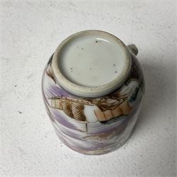 Collection of 19th century and later Chinese ceramics, to include Chinese export porcelain mug, with polychrome floral decoration, blue and white vase, of squat baluster form with cover, etc