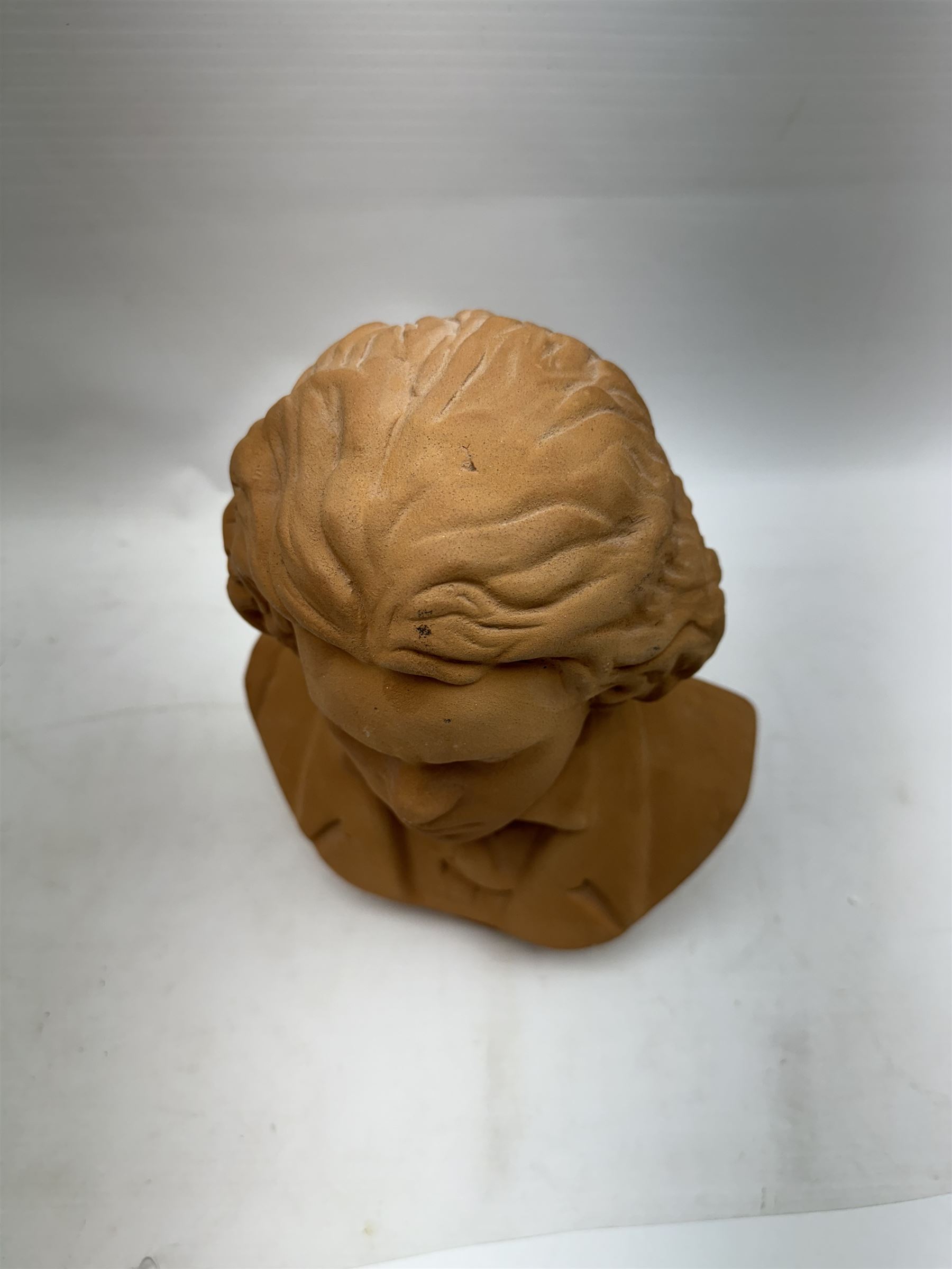 Ceramic bust of Beethoven, H24cm