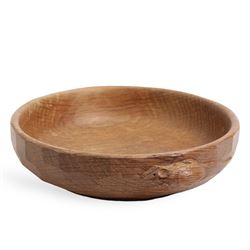 Mouseman - oak circular nut bowl, tooled outer edge carved with mouse signature, by the wo...