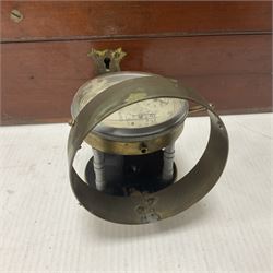 Late 19th century/early 20th century brass dumpy level, inscribed Carter Optician Exeter, in fitted mahogany case, together with a Lowne Instruments Air Meter, no L 3854