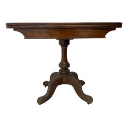 19th century mahogany table, fold-over rectangular with rounded corners, on turned vasiform column, on quadruple out splayed supports