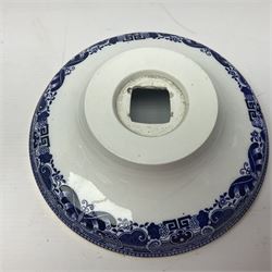 19th century Copeland blue and white printed willow pattern lazy susan,  the circular revolving tray fitted with a two handled coffee urn, D45cm