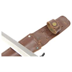 Fairbairn-Sykes fighting knife, with ribbed steel hilt, with leather scabbard, blade L17cm