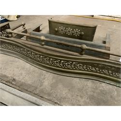 Victorian pierced brass fire fender, brass fender, three kerbs and a grate (6) - THIS LOT IS TO BE COLLECTED BY APPOINTMENT FROM THE OLD BUFFER DEPOT, MELBOURNE PLACE, SOWERBY, THIRSK, YO7 1QY