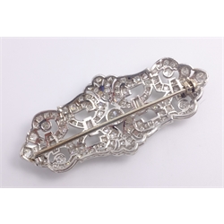  Art Deco diamond set platinum brooch, brilliant and baguette cut diamonds  