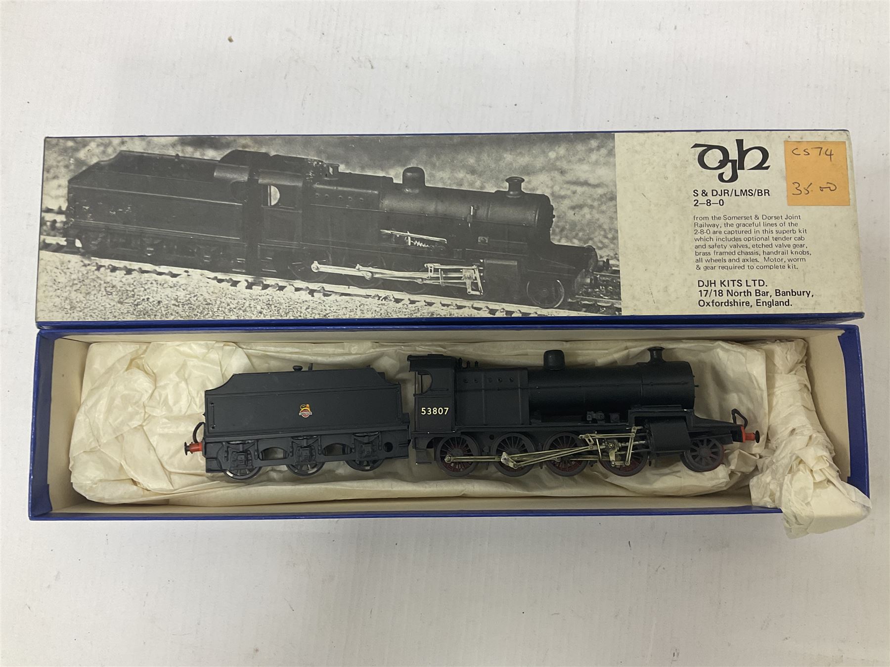 ‘00’ gauge - kit built S&DJR/LMS/BR 2-8-0 no.53807 steam locomotive and tender, finished in BR black with DJH Models box; with further kit built Standard Class 9F 2-10-0 steam locomotive and tender no.92026 finished in BR black (2) 