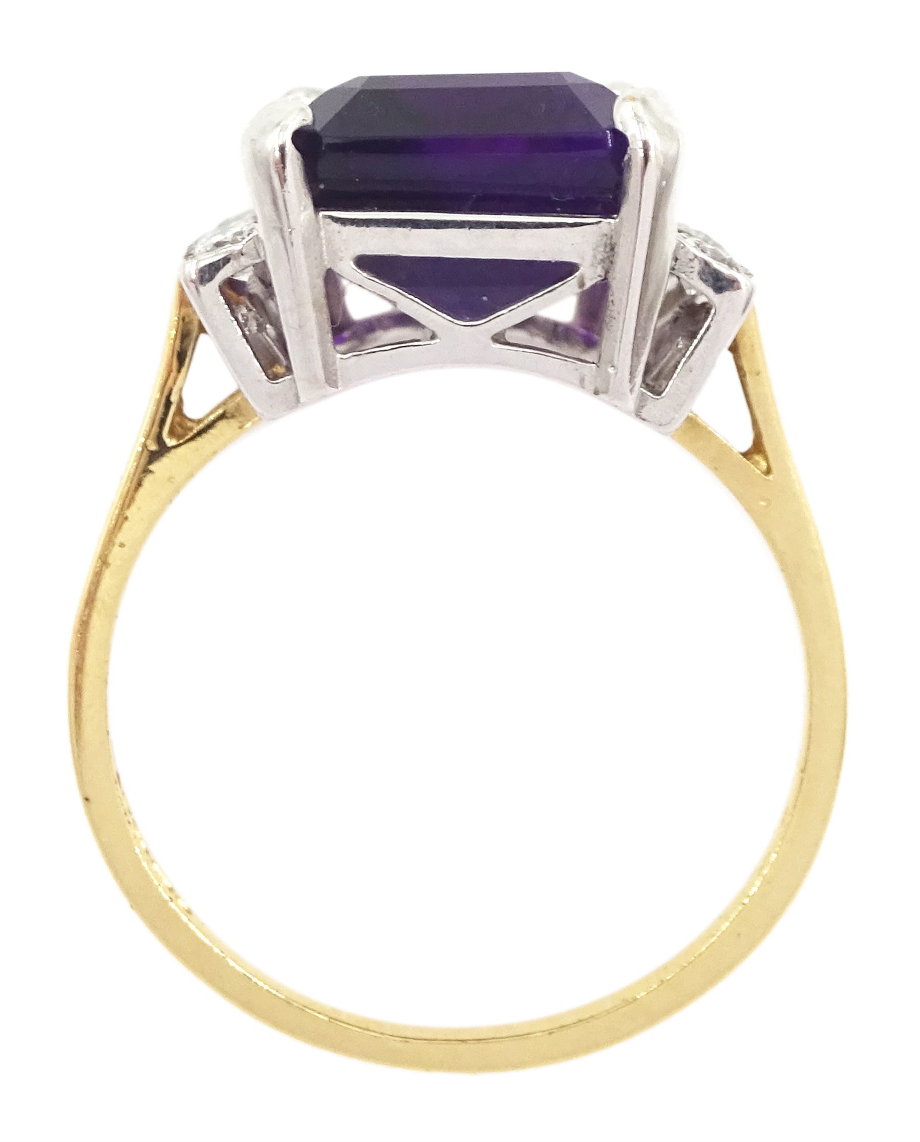 18ct gold amethyst and diamond ring, emerald cut amethyst, with five round brilliant cut diamonds set either side, hallmarked, amethyst approx 7.20 carat