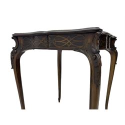 Early 20th century mahogany centre table, shaped moulded top over shaped frieze rails decorated with blind fretwork, on C-scroll and acanthus leaf carved cabriole supports with scrolled terminals 