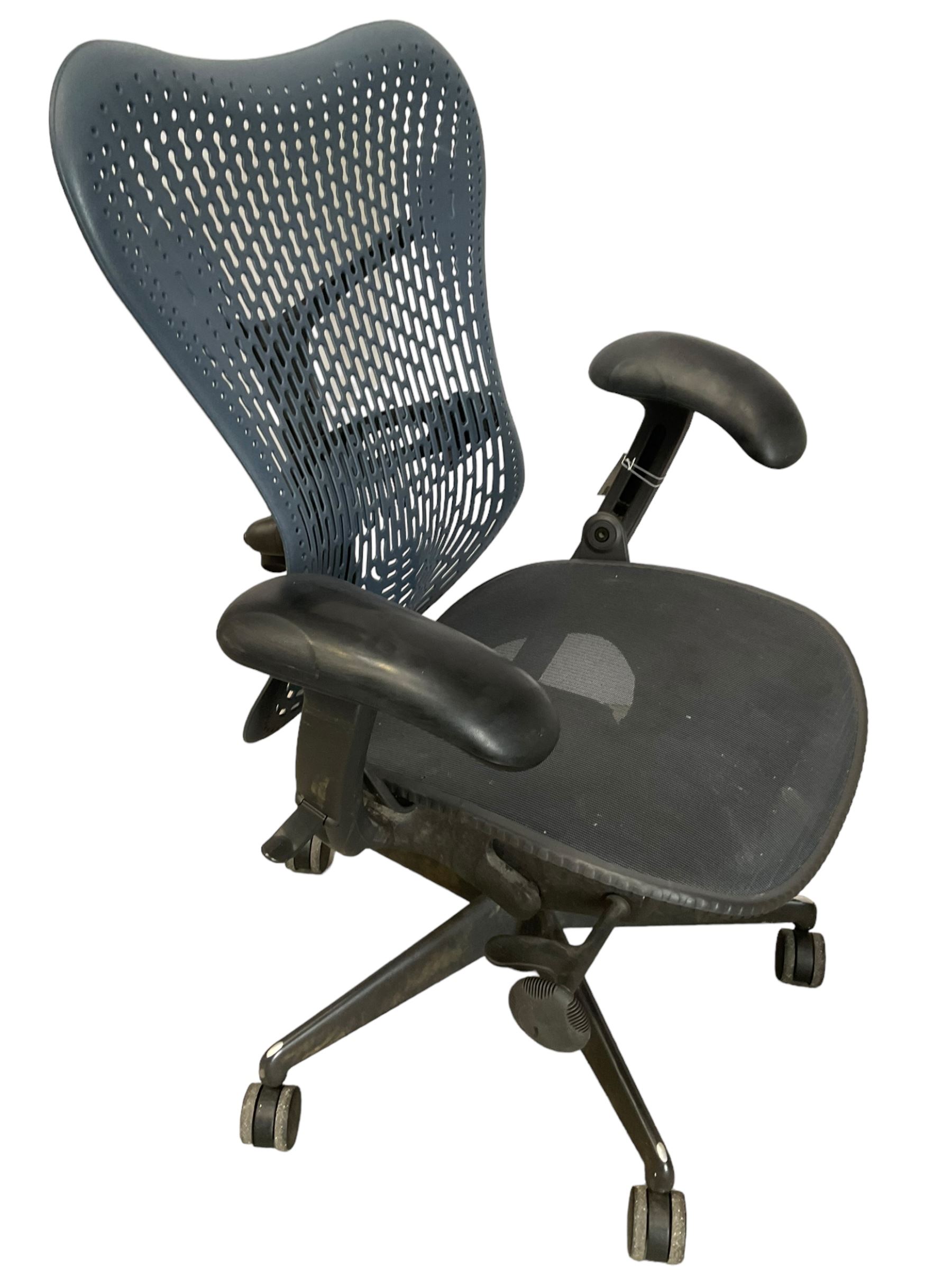 Herman Miller ergonomic swivel office desk chair