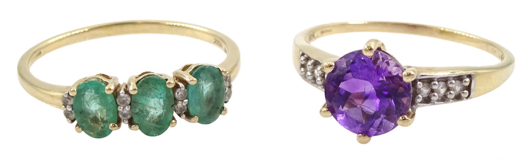 Gold single stone amethyst ring, with white zircon shoulders and a gold emerald and white zircon ring, both 9ct 