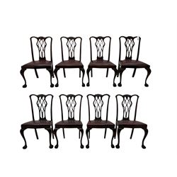 Mixed set of eight early 20th century Chippendale design dining chairs, shaped cresting ra...