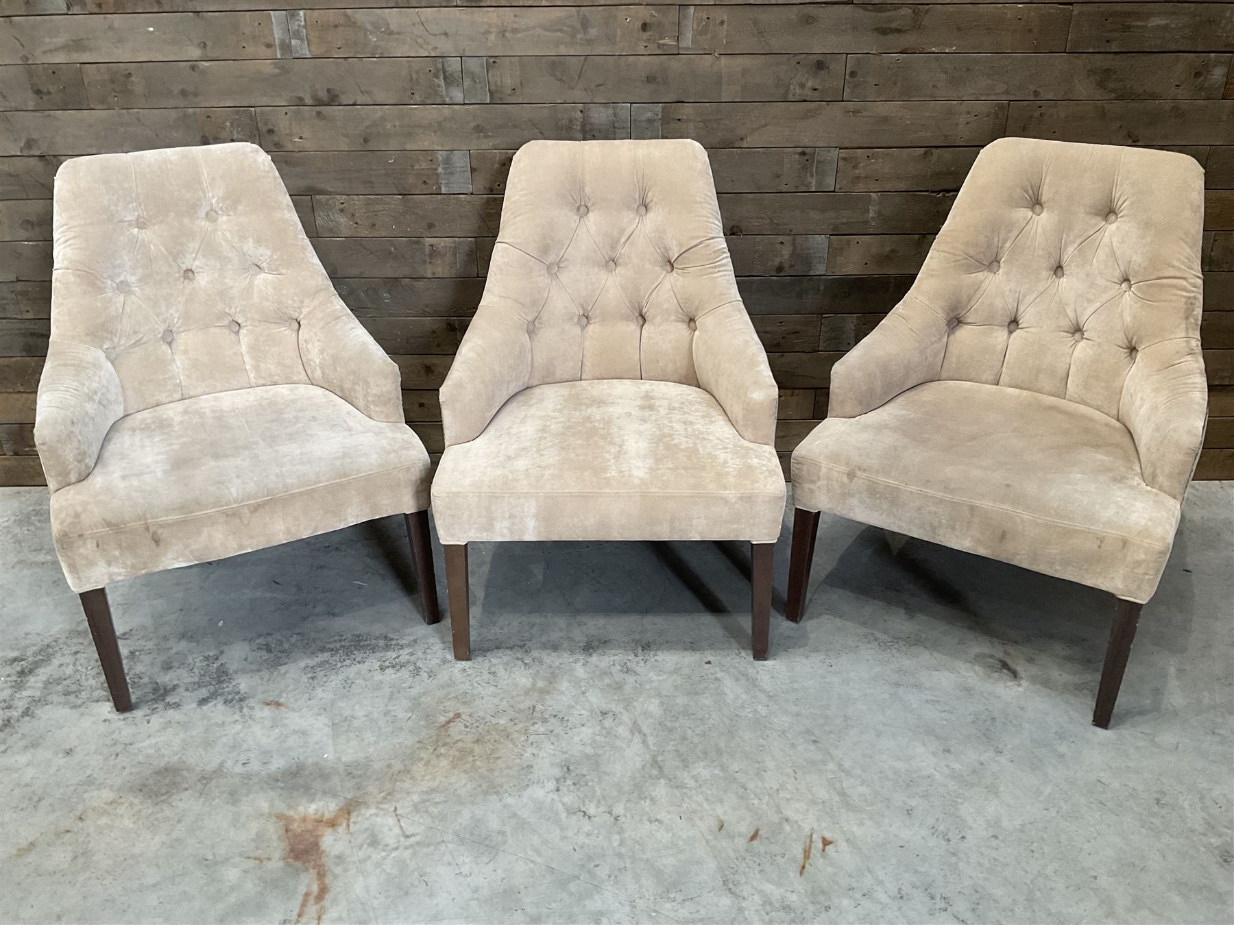 6 x armchair, upholstered in buttoned back beige fabric