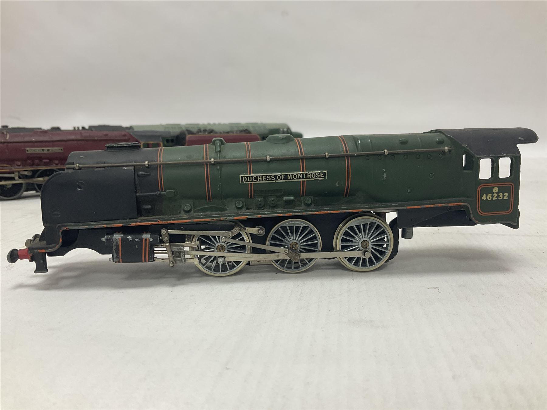 Hornby Dublo - five locomotives comprising Duchess Class ‘Princess of Montrose’ 4-6-2 no.46232 in BR green; Duchess Class ‘Duchess of Atholl’ 4-6-2 no.6231 in LMS crimson; Standard Class 4MT Stannier Tanks 2-6-4 nos.80054 and 80033 in BR black; Diesel Co-Co locomotive in BR green (no number); all loose (6) 