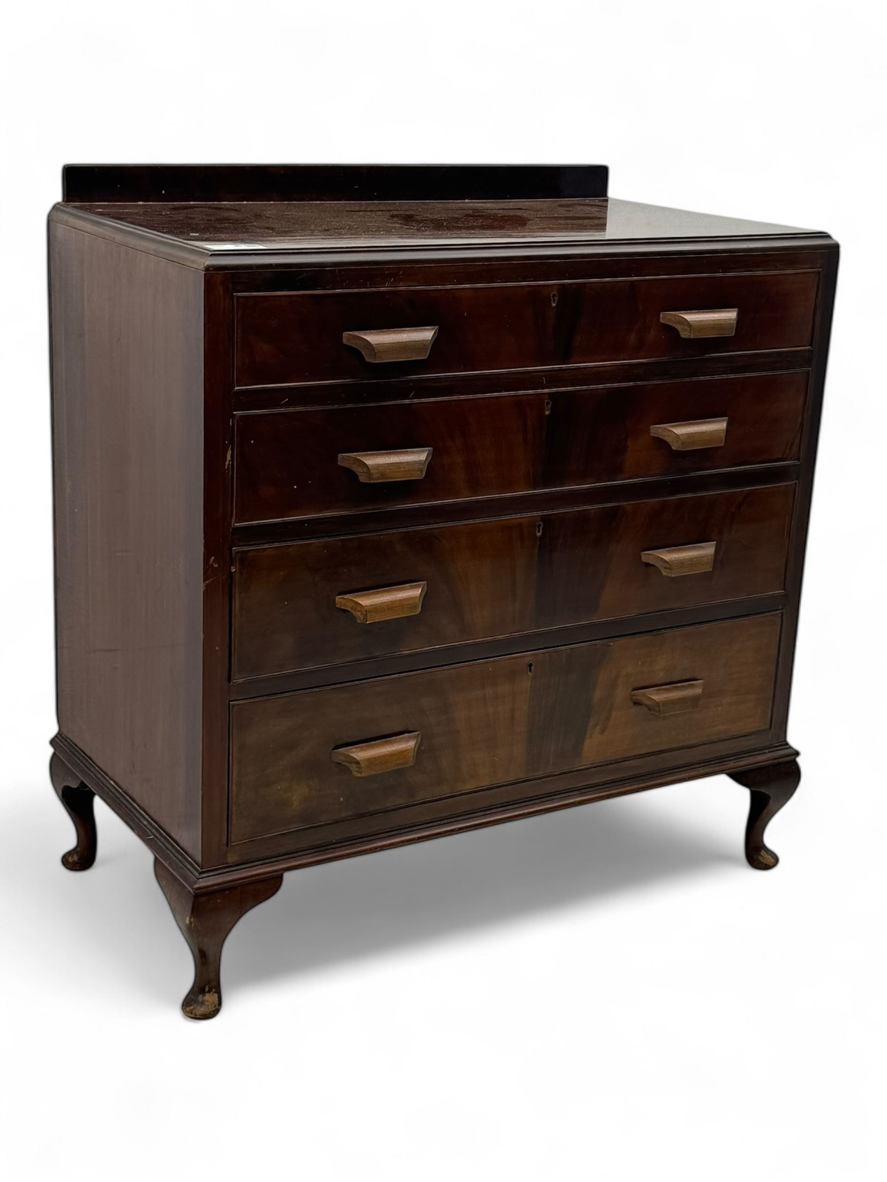 Early 20th century walnut chest, fitted with four long drawers, on cabriole feet 