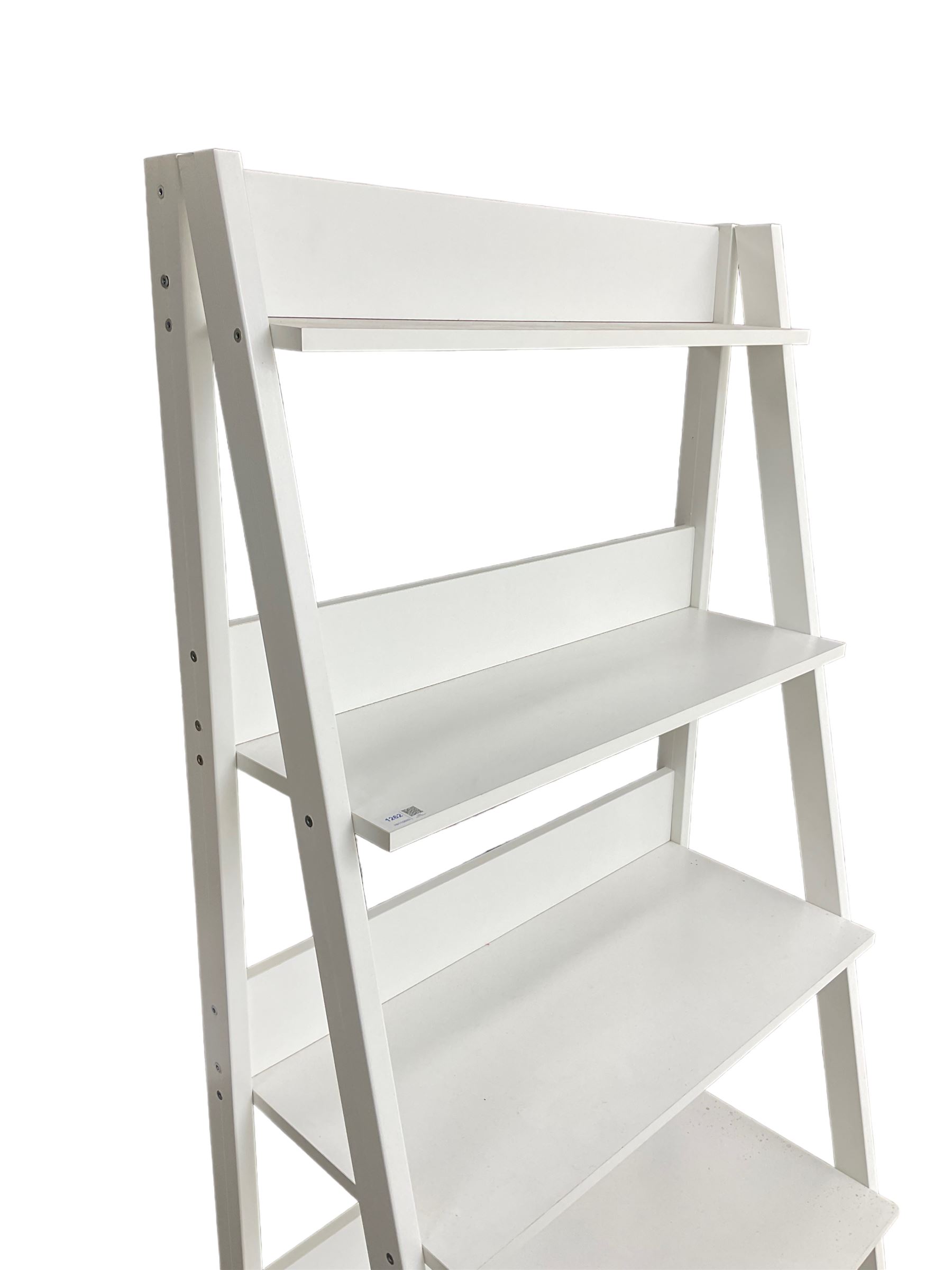 Contemporary white finish shelving unit, five graduating sloped shelves