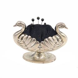 Late Victorian silver novelty pin cushion, in the form of a two swans, with blue velvet cu...