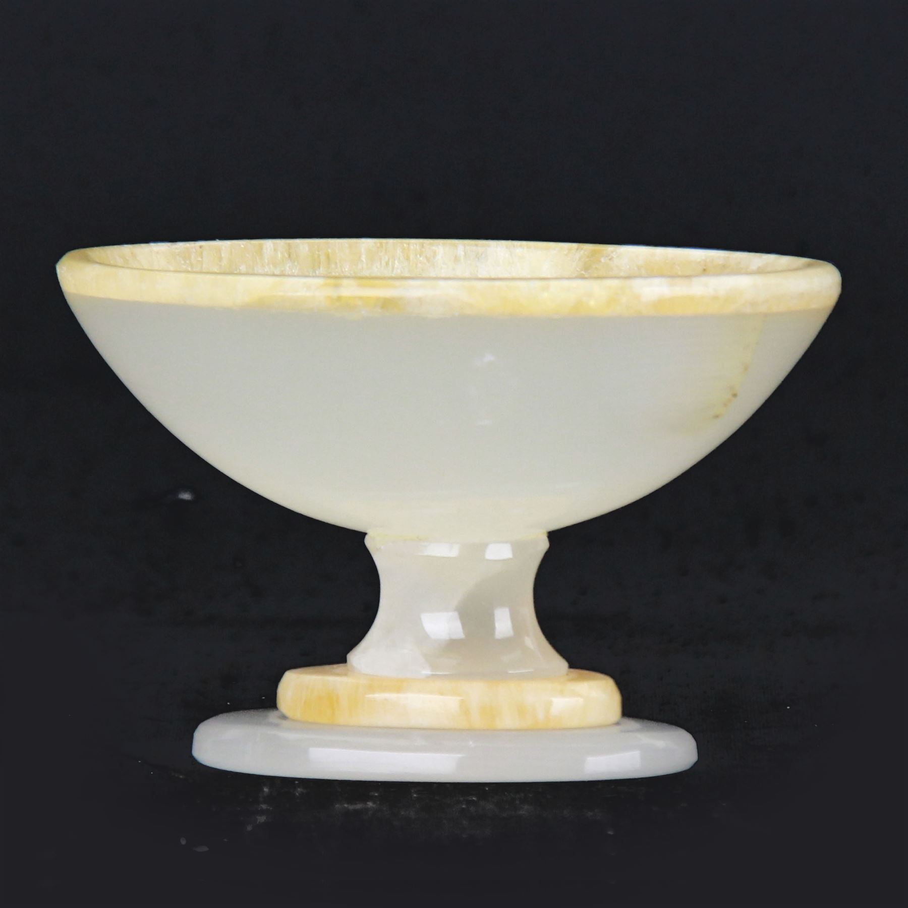 Agate open salt, of navette form, upon a stepped oval pedestal foot, H5cm