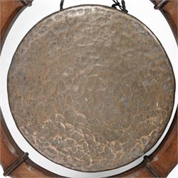 Late 19th to early 20th century oak framed hanging gong, the metal gong in circular oak frame with stop chamfered edges 