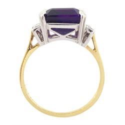 18ct gold amethyst and diamond ring, emerald cut amethyst, with five round brilliant cut diamonds set either side, hallmarked, amethyst approx 7.20 carat