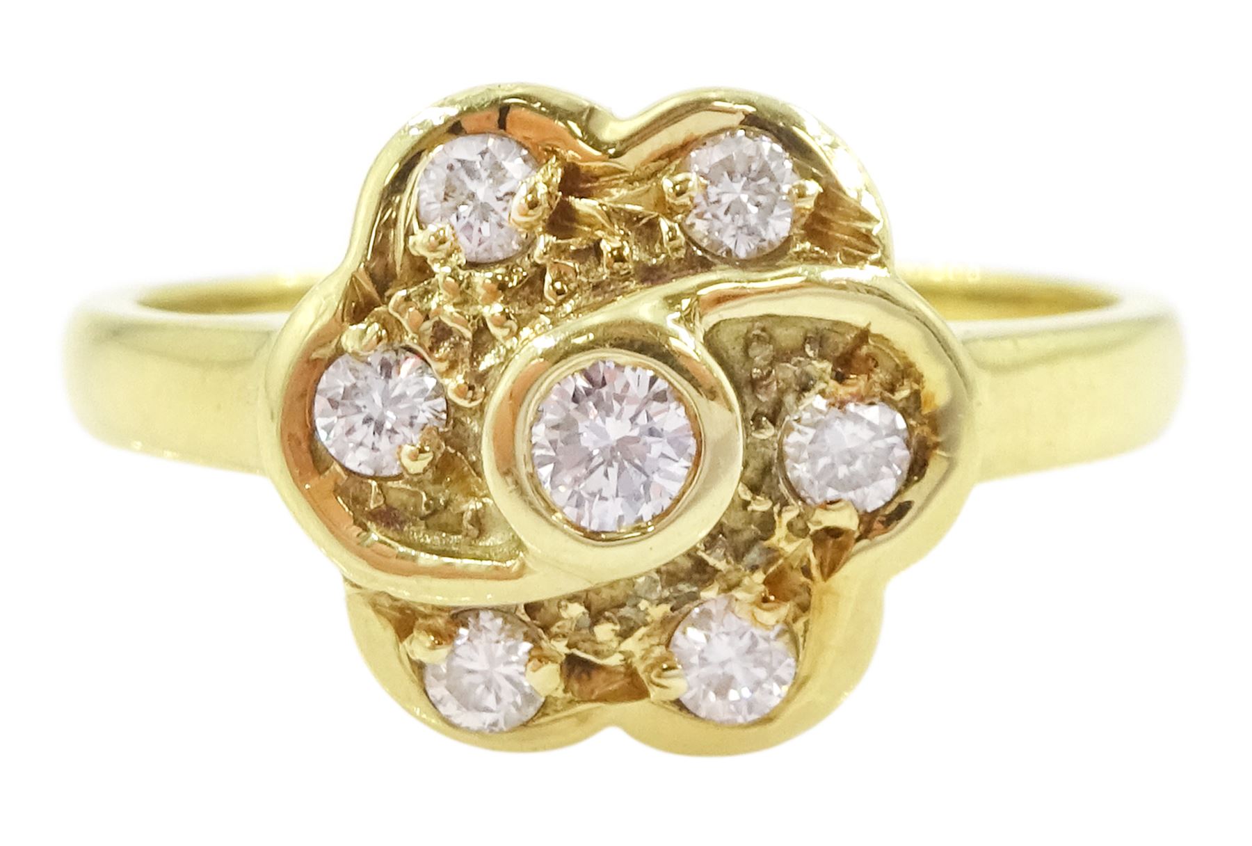 18ct gold round brilliant cut diamond flower head cluster ring, stamped, total diamond weight 0.25 carat